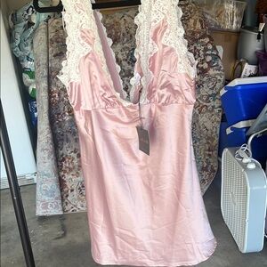 Elegant Pink Lace Trim Nightgown